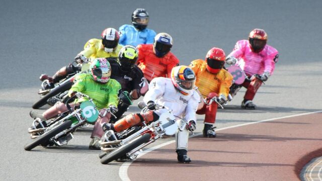 オートレース