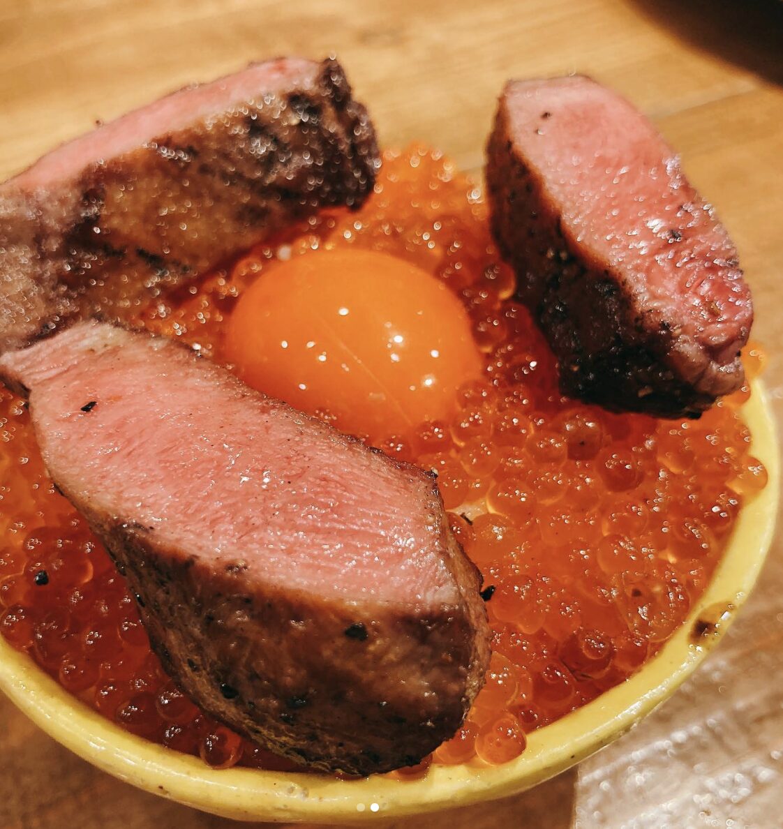 鮭魚籽丼